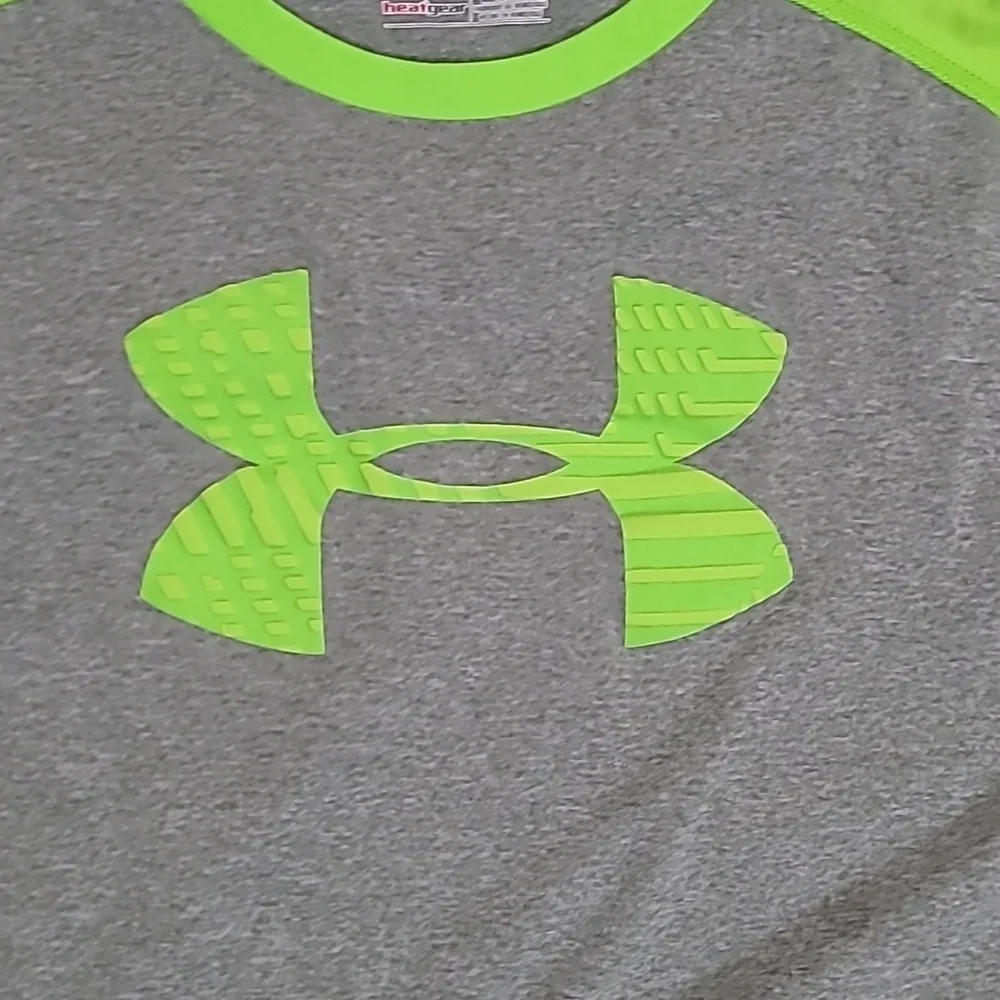 Under Armour Grey and Bright Green Long Sleeve Top size YXL - Picture 2 of 7